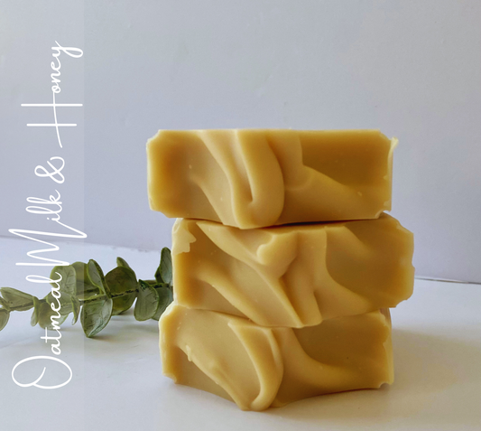 Oatmeal Milk and Honey soap has a wonderful fresh aroma of hawthorne, french vanilla, soy milk and a base note of nutty almond.