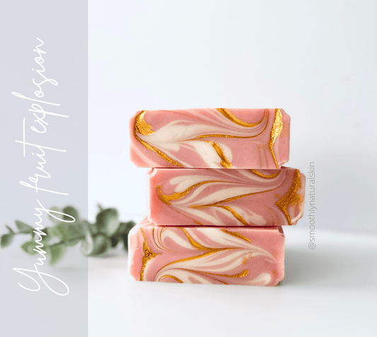 Discover the luxurious feel of our handmade organic soap, meticulously crafted using natural ingredients and enriched with moisturizing oils. Perfect for all skin types, our soap is made without harsh chemicals, ensuring a gentle cleanse that leaves your skin feeling soft and refreshed.