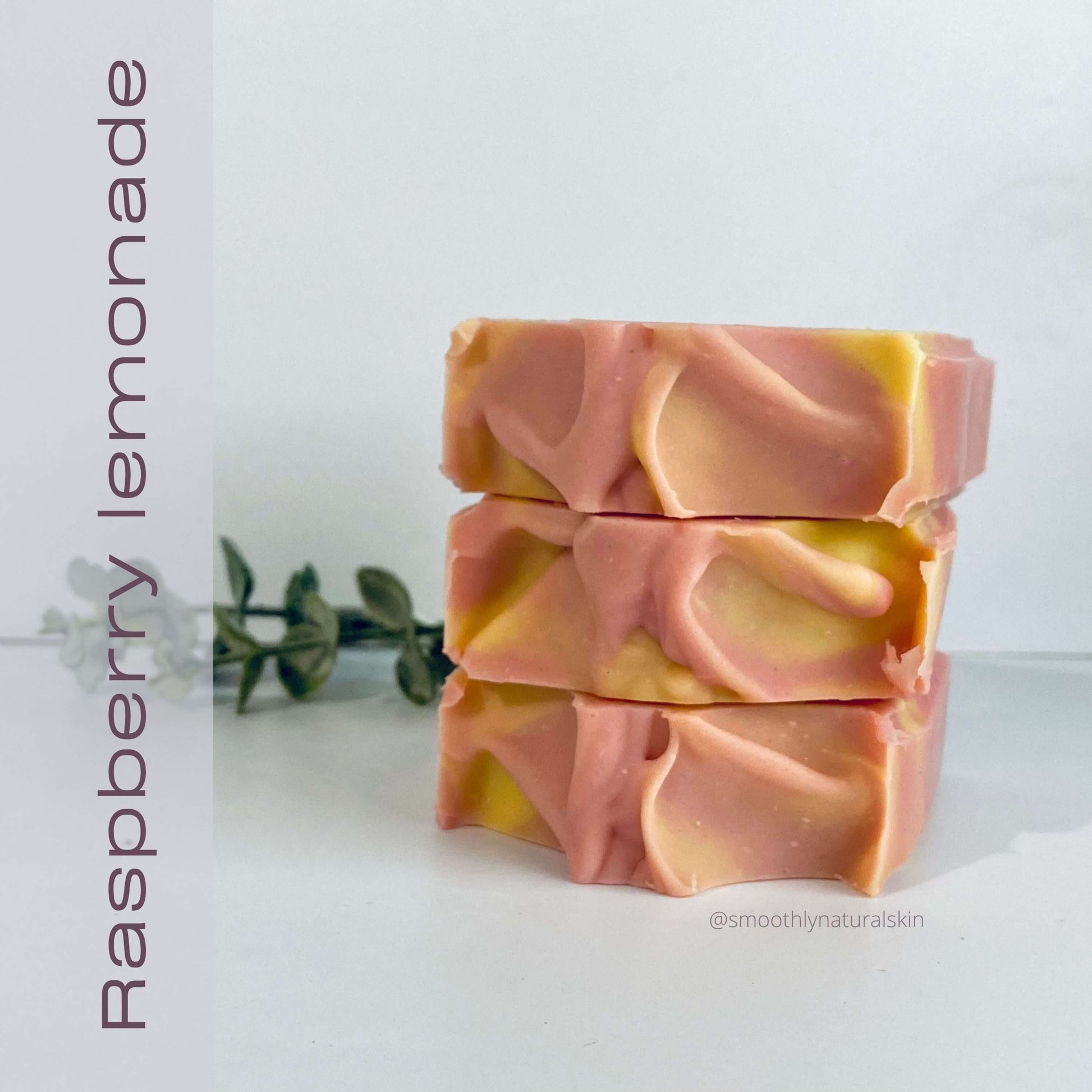 Mandarin Coconut soap has a fresh mandarin oranges, tropical fruits, creamy coconut, and vanilla bean. Mandarin coconut fragrance begins with top notes of fuzzy apricot skin, mandarin balm, and yellow star fruit; followed by middle notes of white nectarine, papaya smoothie, and mango juice; sitting on base notes of Caribbean coconut and vanilla bean.
