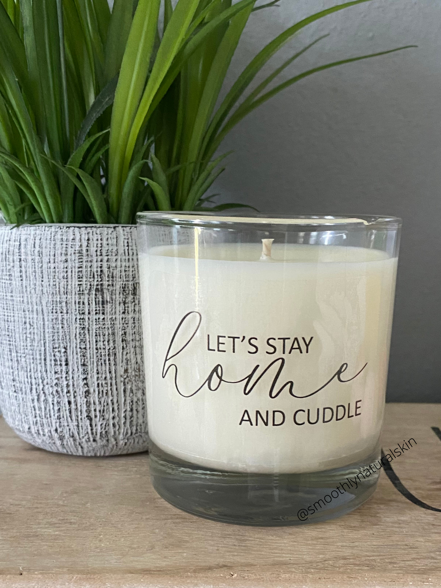 Let's stay home and cuddle candle, is a perfect gift for that special person in your life. These unique candles are hand poured in small batches using natural soy wax, cotton wick (Lead & Zinc Free) and phthalate free fragrance. Smoothly Natural Skin 