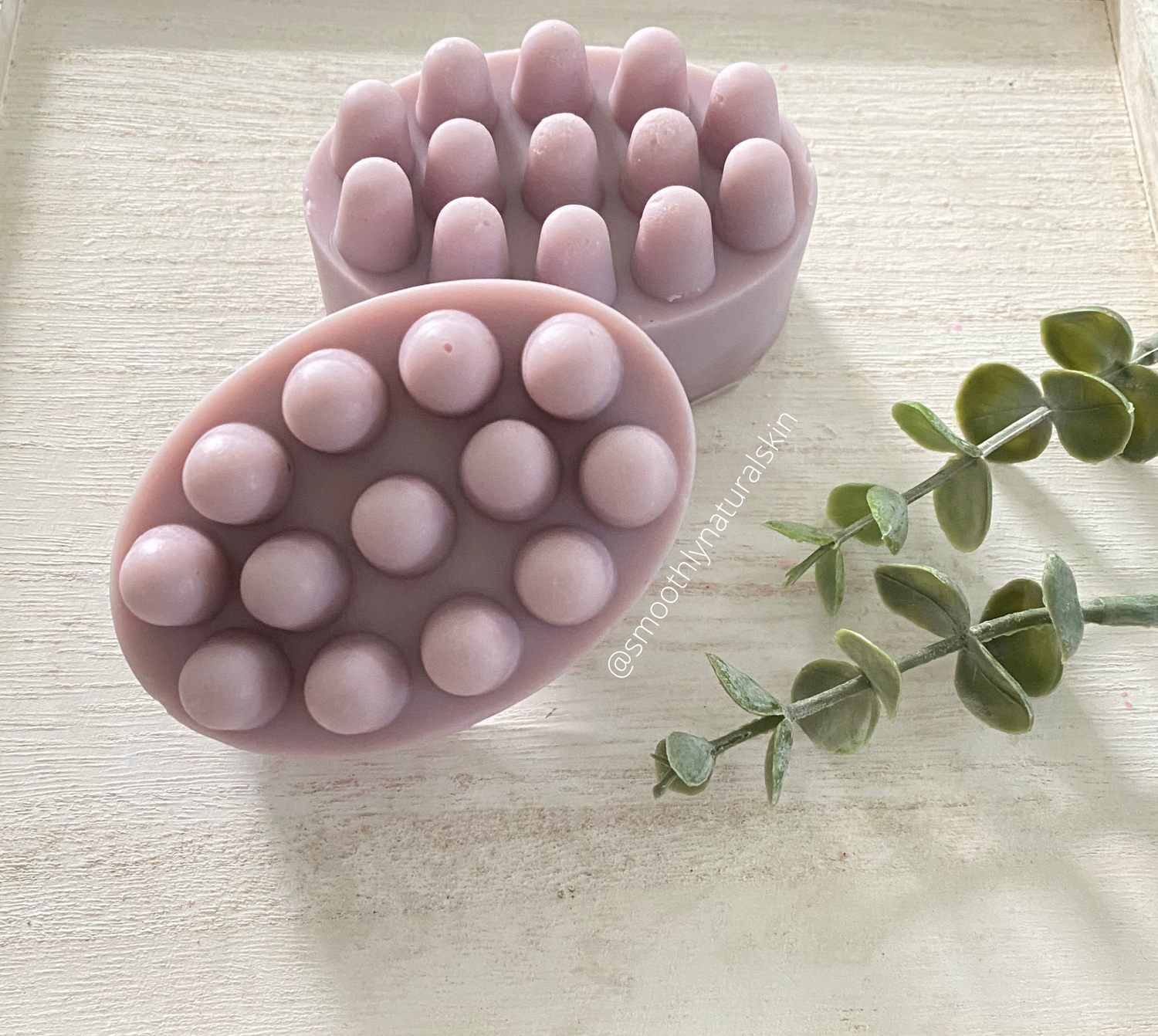 This massage soap bar will be perfect for massaging the skin while cleaning and moisturizing it. This soap is made with Lavender fragrance oil.  Smoothly Natural Skin 