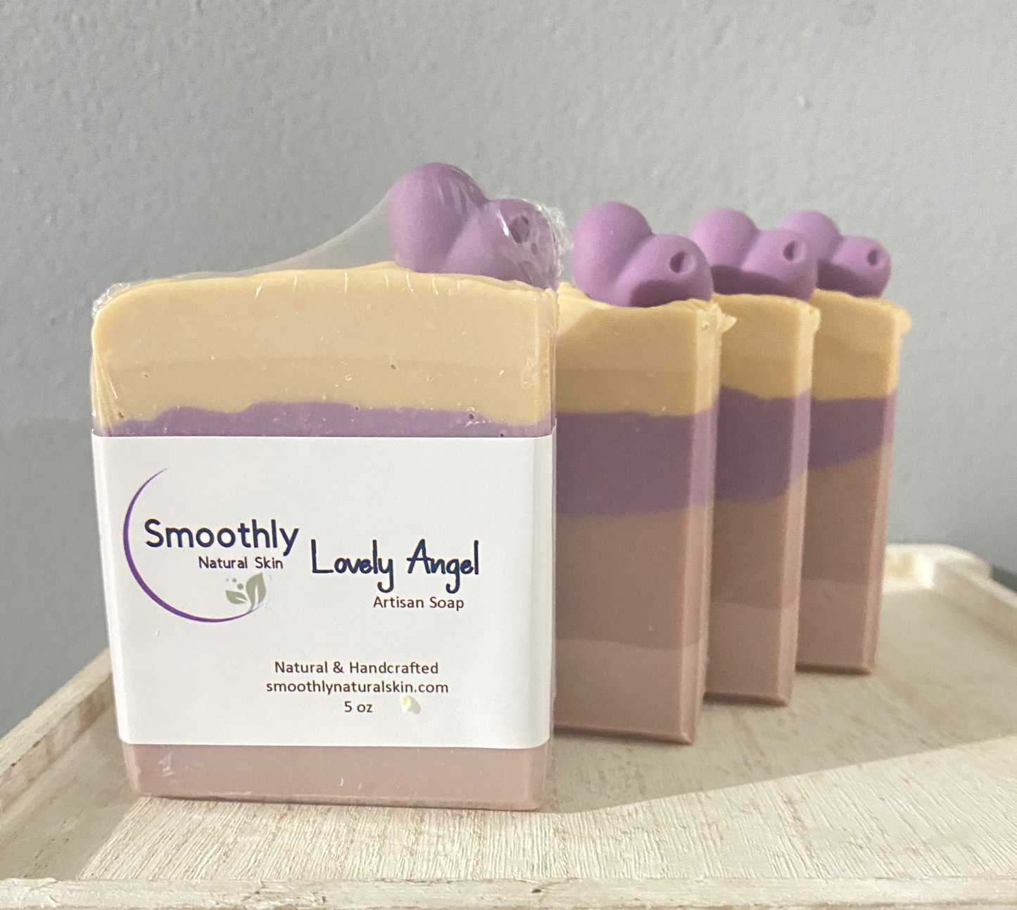 Lovely Angel Soap is a very feminine fragrance with top notes of lemon, raspberry, honeydew melon; middle notes of jasmine, gardenia, and nutmeg and bottom notes of white chocolate, musk, sandalwood, and patchouli. Very complex! Do you like the perfume named Angel? This soap comes close to smelling like it. Smoothly Natural Skin