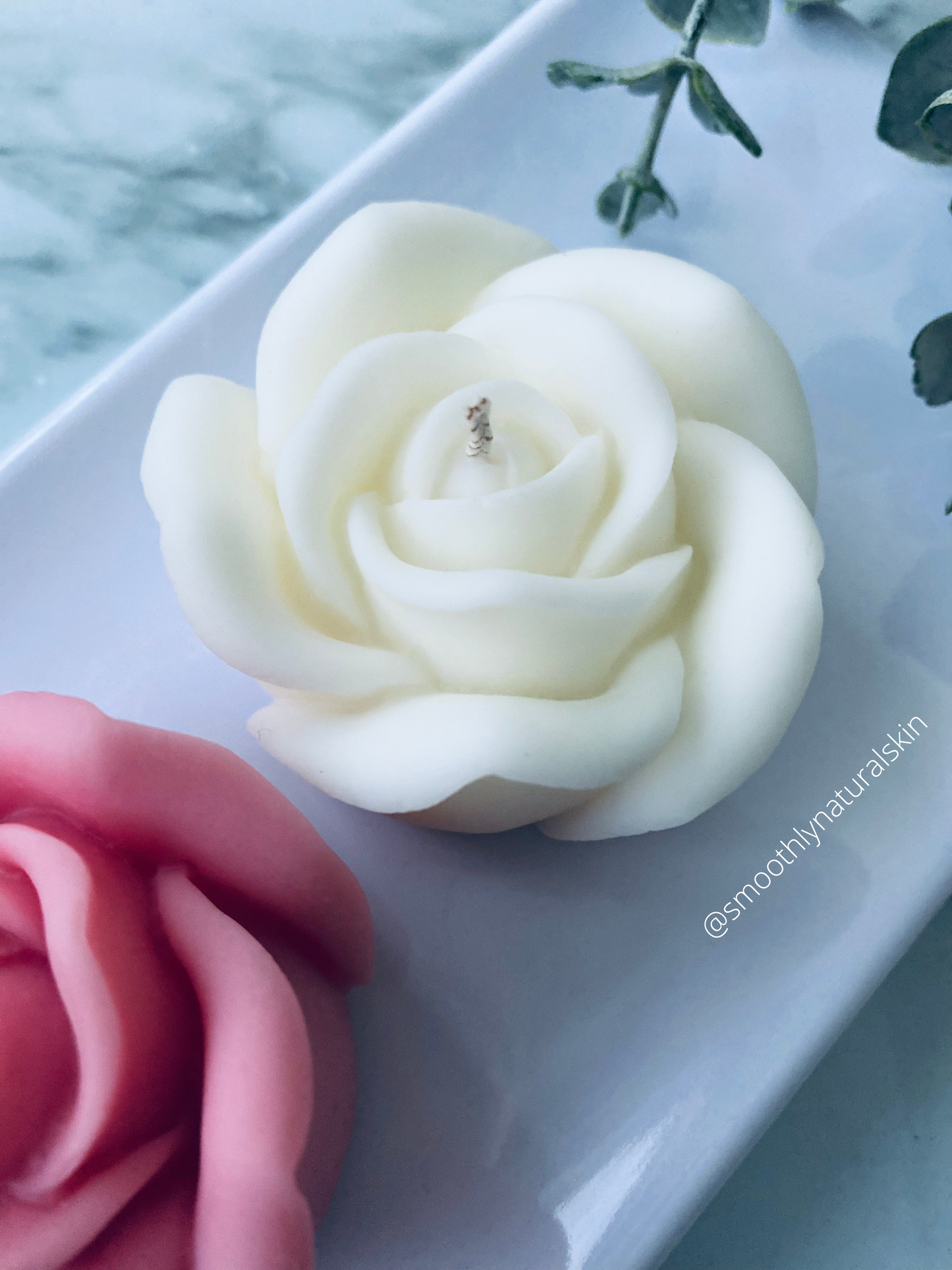 Rose candle